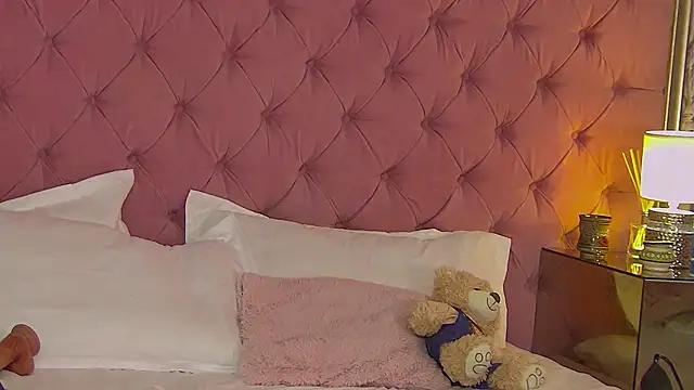 MisshaNight's Live XXX Chat