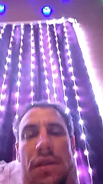 Highfrog1's Live XXX Chat