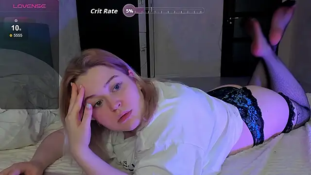 HelenHartt 即時 XXX 聊天