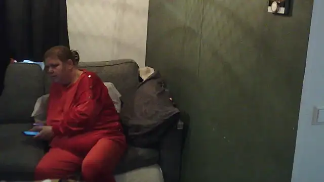 Chatroom XXX en direct de Sylviastar46