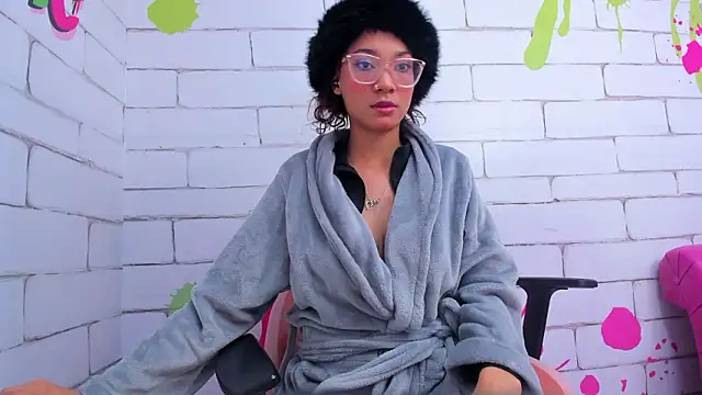 Chatroom XXX en direct de Jadde_Greyy_