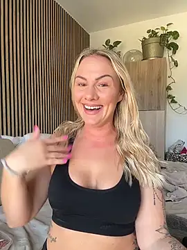 NastyMilf_ Chat XXX live