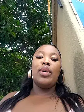 SWEETDOLLY29XX's Live XXX Chat