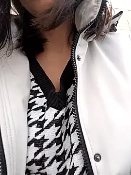 SaRa_4ULoVe Webcam show