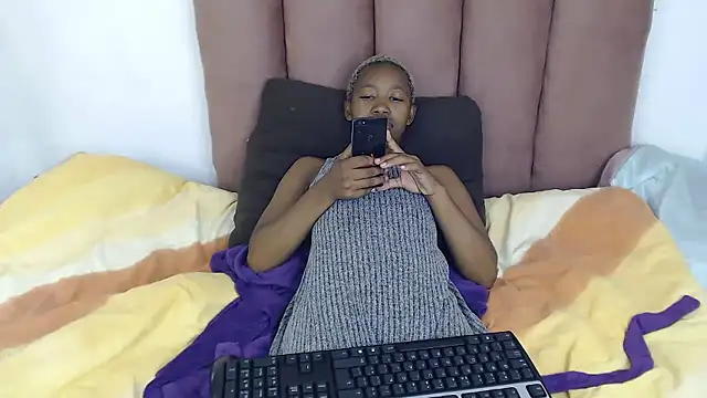 ScorpioBlue_ Chat XXX live