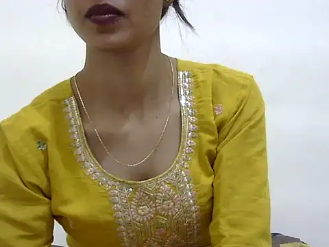 Nehaluv 라이브 XXX 채팅