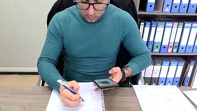 Evasionee: απευθείας συνομιλία ΧΧΧ