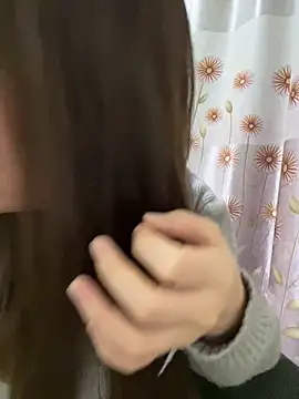 GYYoo – Live XXX-chat