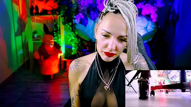 MonicaMaxwel 现场XXX聊天