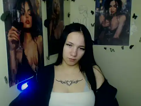 Em7MaA Chat XXX live