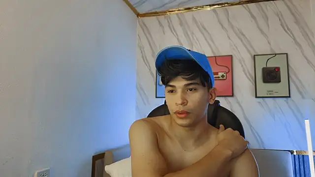 Chatroom XXX en direct de David_Nova