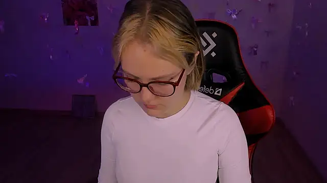 Chat XXX Live madeline_doll