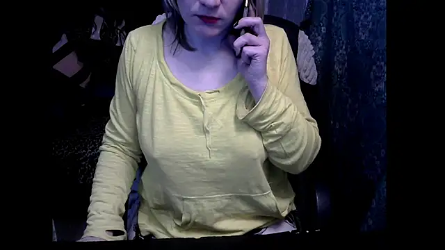 wLESLYMOSw's Live XXX Chat