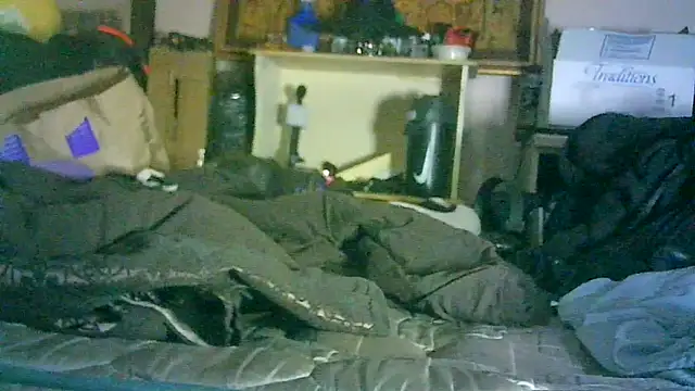 Chatroom XXX en direct de ON3YOULLN3VER_FIR3