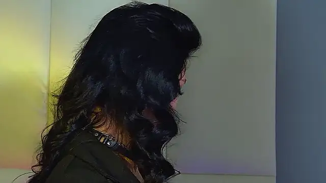 BeverlyMost's Live XXX Chat