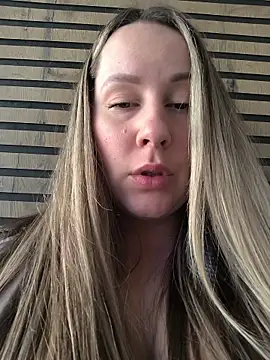 Mona_Plus' Live XXX Chat