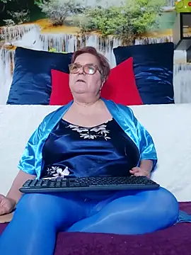 QueenPammy1 Chat XXX in diretta