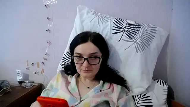 Shiny_gine's Live XXX Chat