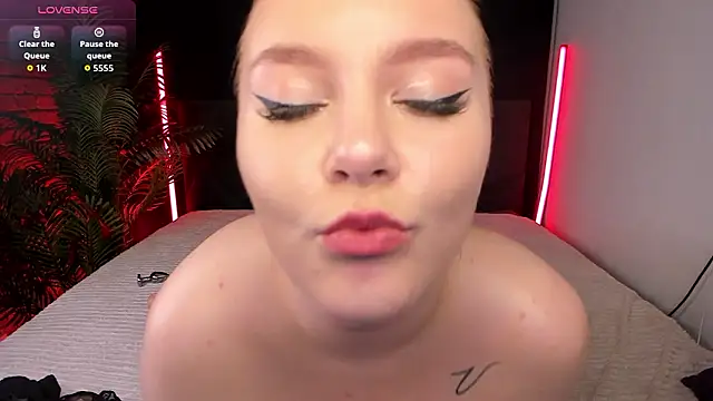 Sweetie_Allice's Live XXX Chat