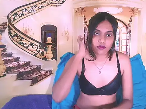 IndianSkies 라이브 XXX 채팅