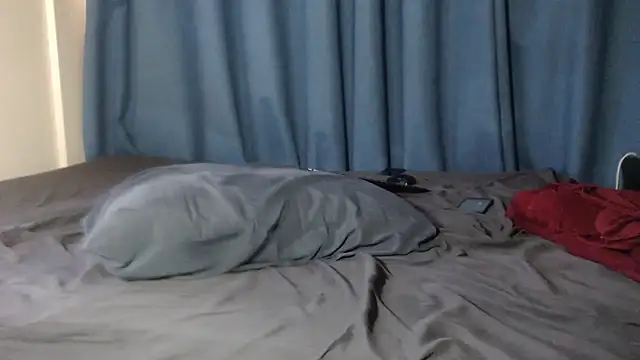 Sweetslender 现场XXX聊天