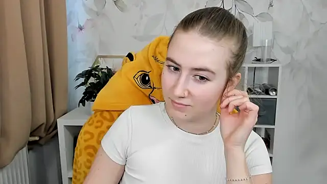 candy_Megan: απευθείας συνομιλία ΧΧΧ