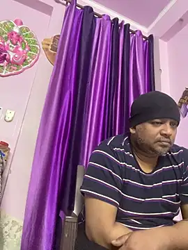 Dick_6inches_Delhi লাইভ XXX চ্যাট