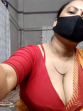 Jyoti_Roy_: онлайн-секс-чат