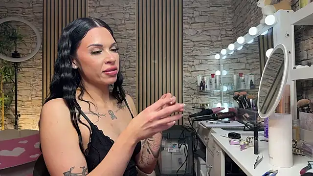 NattyFierros' Webcam Show