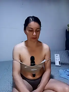 renata_hot1 Adlı Modelin Canlı XXX Sohbeti