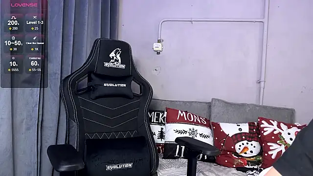 cutemilana_sexwife Chat XXX in diretta