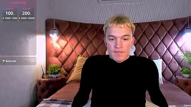 عرض كام Derek_Banville