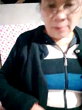 small-house123: онлайн-секс-чат