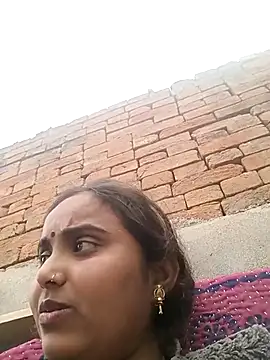 Pooja_hote's Live XXX Chat