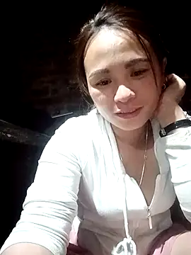 ngaytho004's Webcam Show