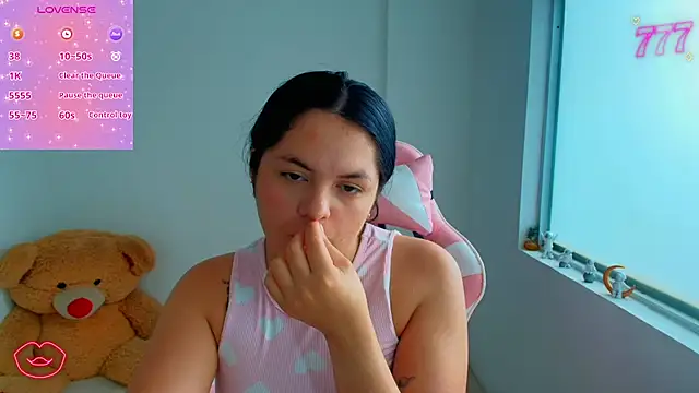 Danna_Saturnitee 라이브 XXX 채팅