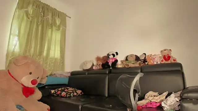 jennifer_ts' Webcam Show