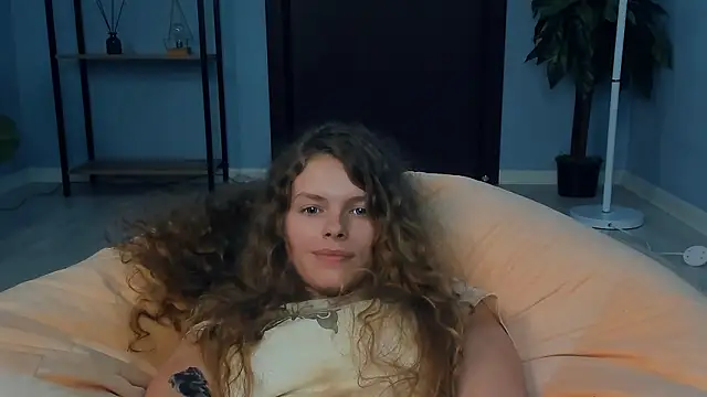 دردشة RayaNenlia الجنسية المباشرة