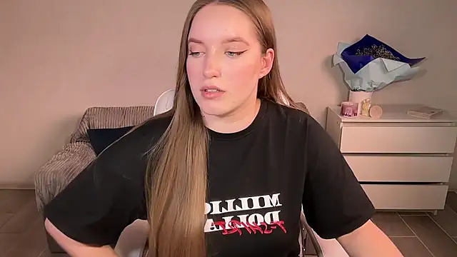 EvaMaddison élő XXX-chatje