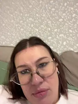 RinaCat élő XXX-chatje