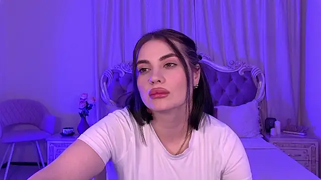 AdrianaTorres Live XXX-Chat