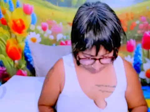 Živý XXX chat indianroxy