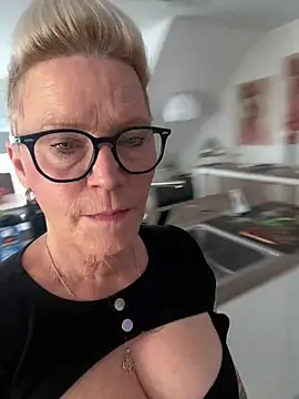 German_Milf's Webcam Show