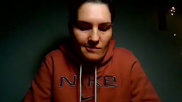 Ms-Lust1- – Live XXX-chat