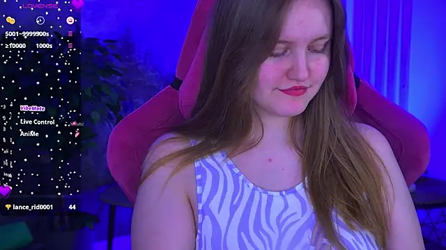 KellyPoter Adlı Modelin Canlı XXX Sohbeti