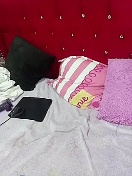 Ariasmithog Adlı Modelin Canlı XXX Sohbeti