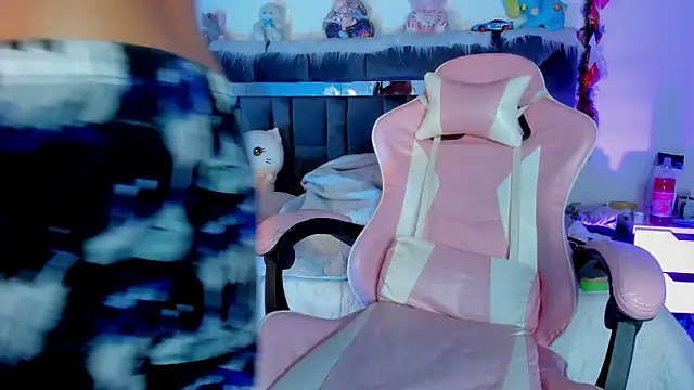 Онлайн чат XXX Jade_rey_