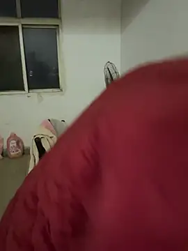 xiiuuff18: онлайн-секс-чат