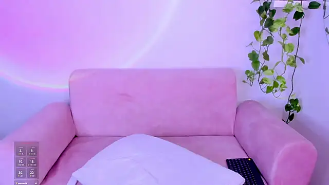 Catbaby888_ Chat XXX in diretta