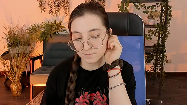 VirtuallVoyant Chat XXX in diretta